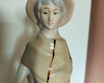 Figura vintage de porcelana de un joven con perro, estatuilla de niño de porcelana, años 60