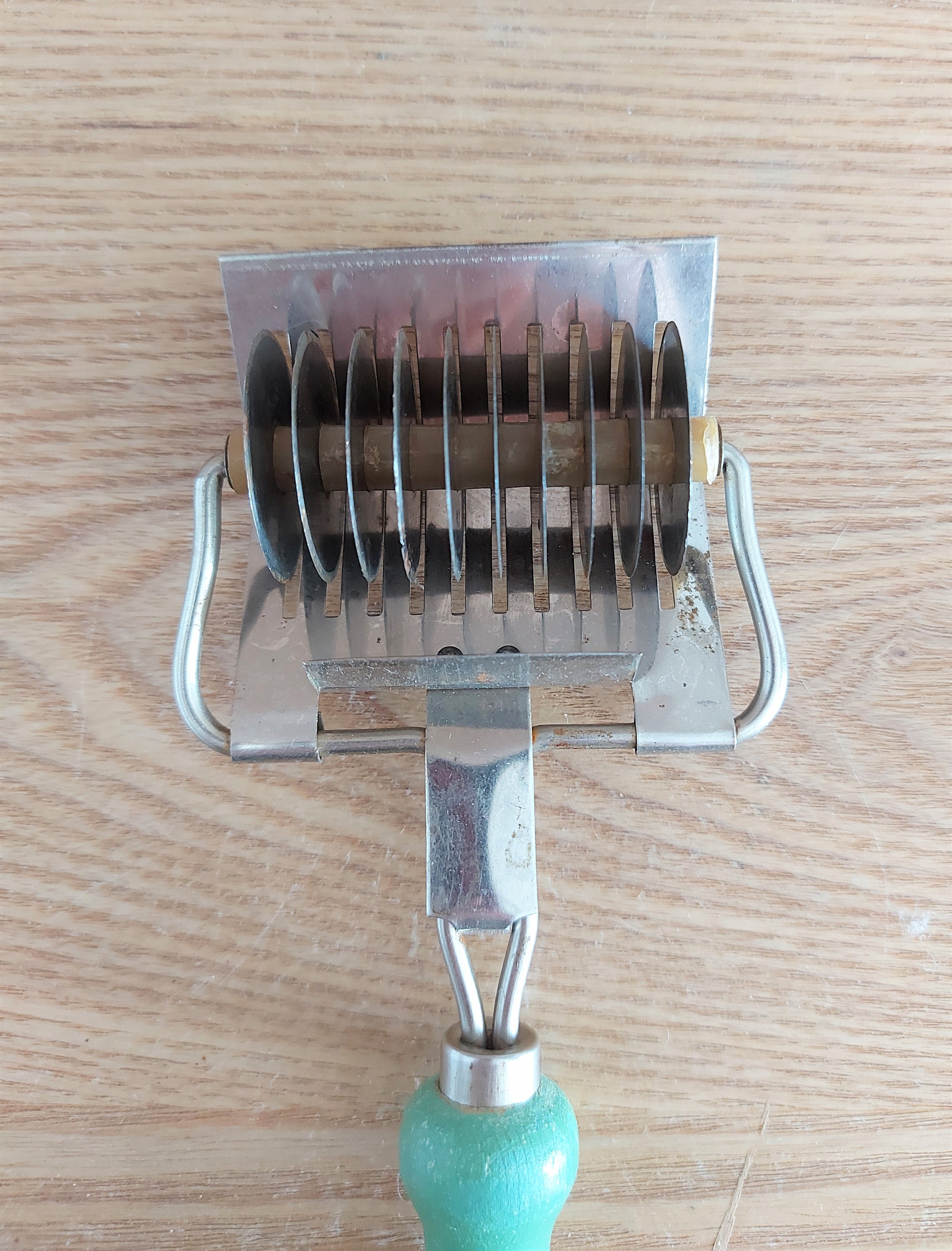 Vintage Pasta Cutter, Pasta Roller Cutter, Noodle Cutter With Wooden  Handle, 1950s 