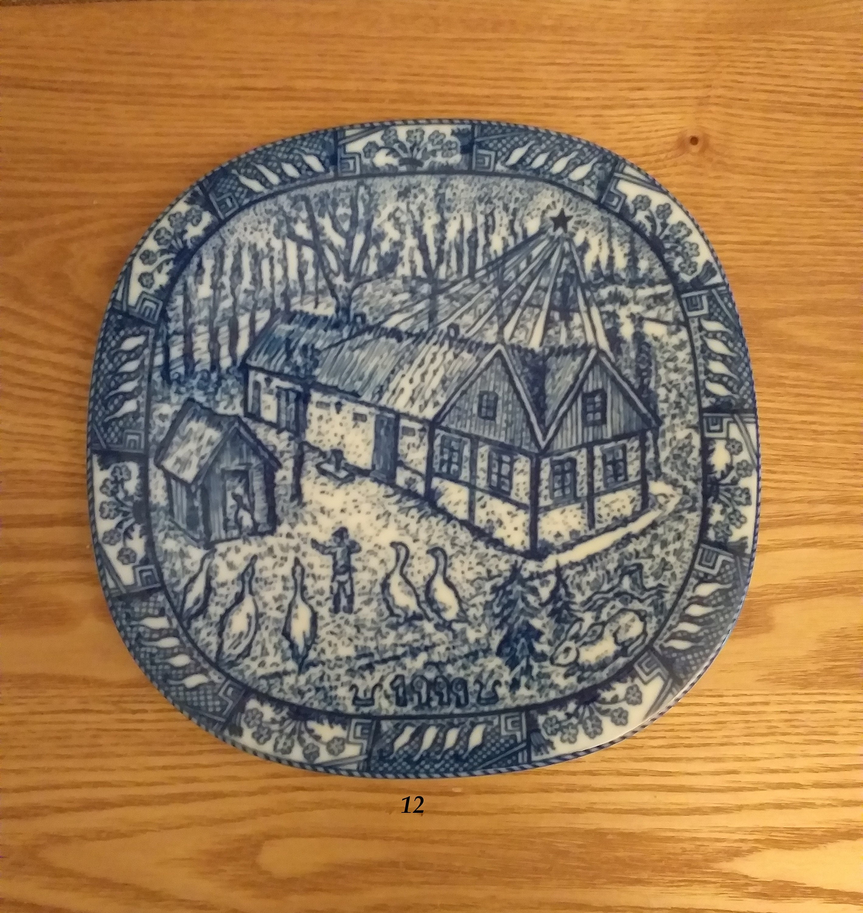 Vintage JULEN RÖRSTRAND Porcelain Plate With Different - Etsy