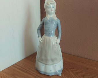 Statuetta vintage in porcellana bambina, statuetta in porcellana blu e bianca