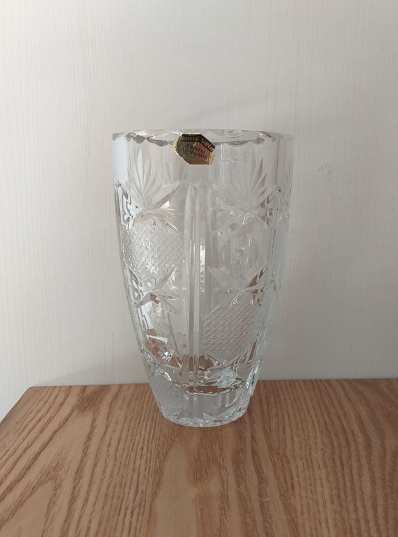 Vintage KRISTAL ZAJECAR 24 % Lead Crystal Au-Plomb  Hand Cut Vase, Yugoslavia, 1970s