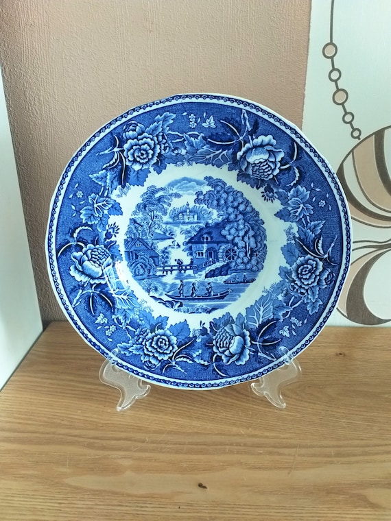 ARABIA Finland BLUE ROSE Dinner Plates 10.5” set of 4 Disc