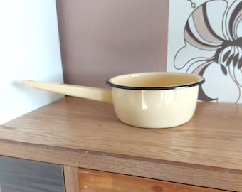 Passoire vintage des années 1960 en émail jaune et blanc