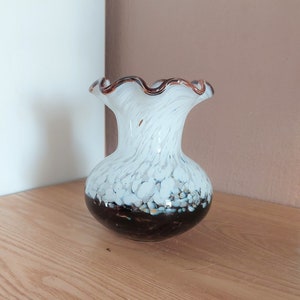 Vintage Scandinavian GULDKROKENS GLASHYTTA  Hand Blown Glass Vase, Sweden, 1960s