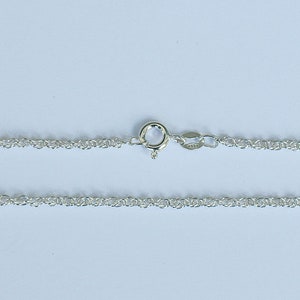Anklet cord in different lengths, curled links made of shiny silver 925, delicate and elegant, pretty with the pendants here