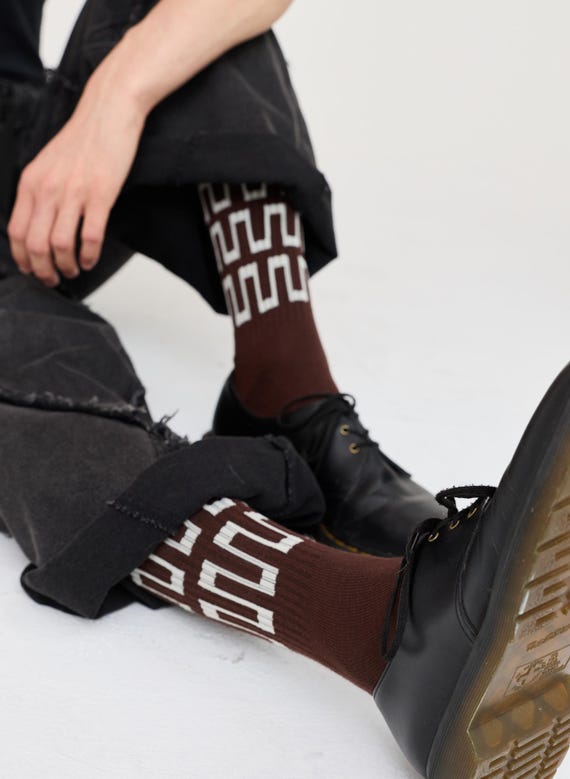 Slacker Crew Socks Casual Socks Skater Socks Unisex Fashion Statement Sock Trendy Streetwear Sock Comfortable Pattern Gift Fun Socks