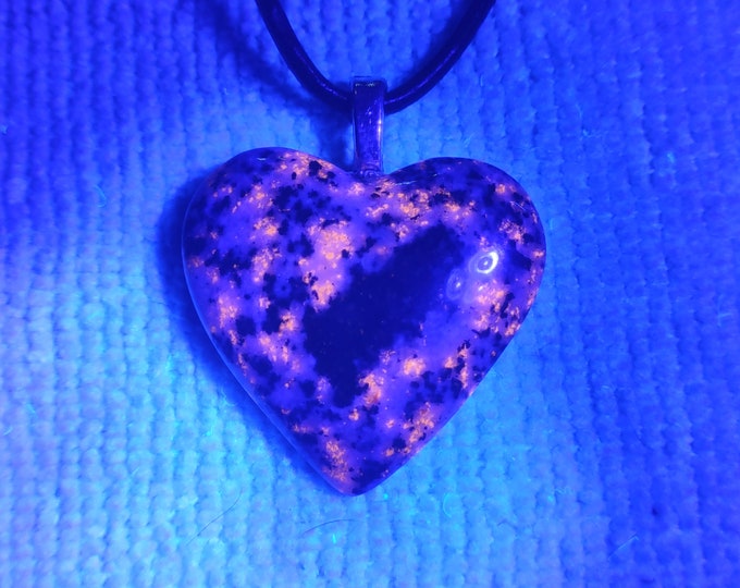 Featured listing image: NEW ITEM! Syenite Fluorescent Sodalite Heart Shaped Pendant Upper Peninsula Michigan Beautiful.