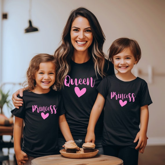 Funny Mommysaurus T-Shirt I Happy Have Two Kid Shirt Gift Funny Mommysaurus T-Shirt I Happy Have Two Kid Shirt Gift