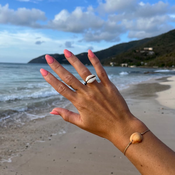 Adjustable Cowrie Shell Ring