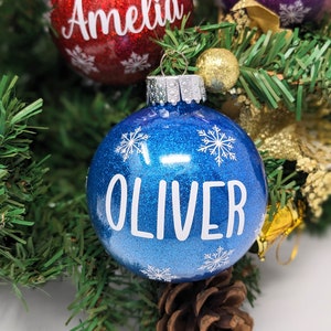 CUSTOM NAME CHRISTMAS glitter present