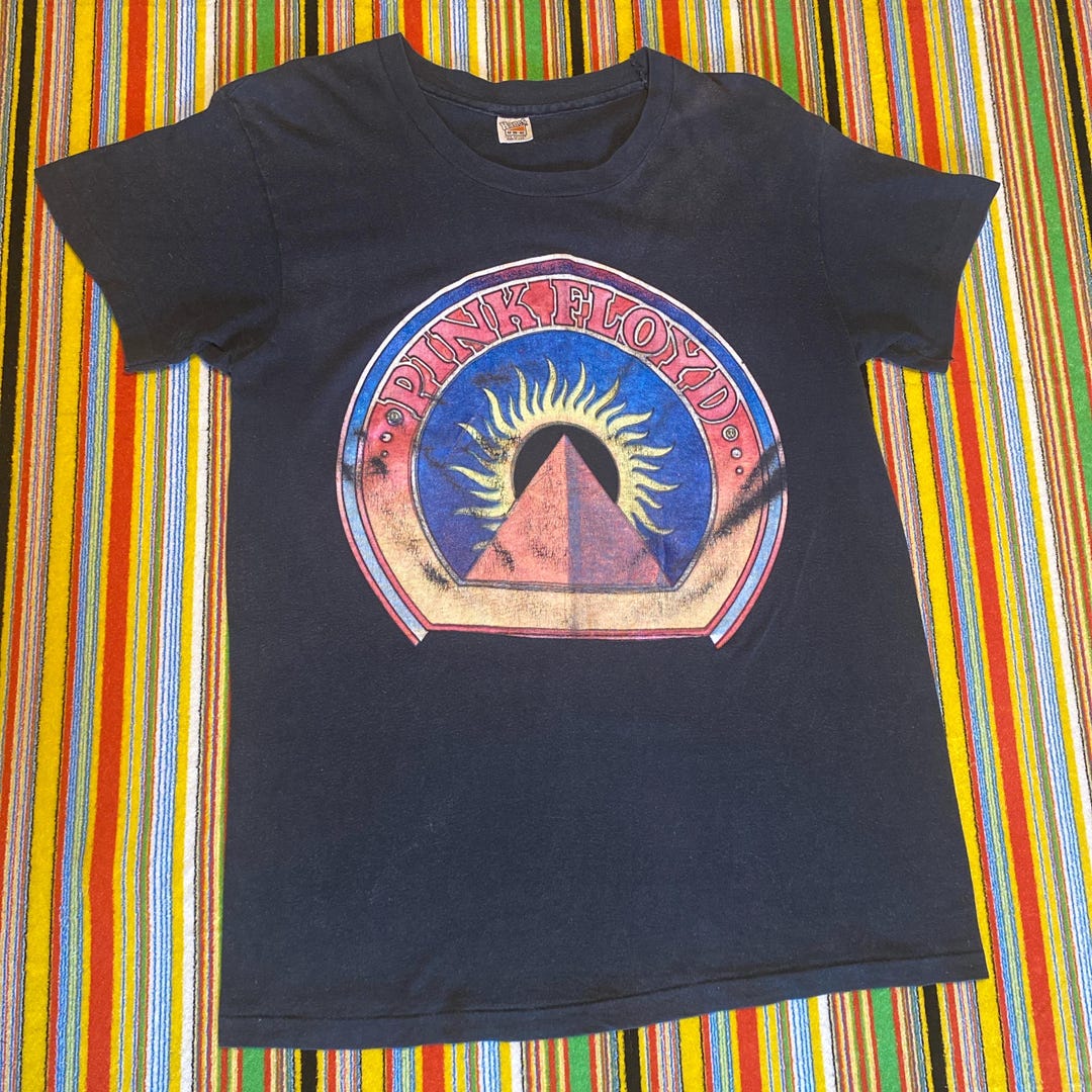 Floyd Pyramid Vintage 1970s Pink Floyd Pyramid Eclipse Tee - Etsy