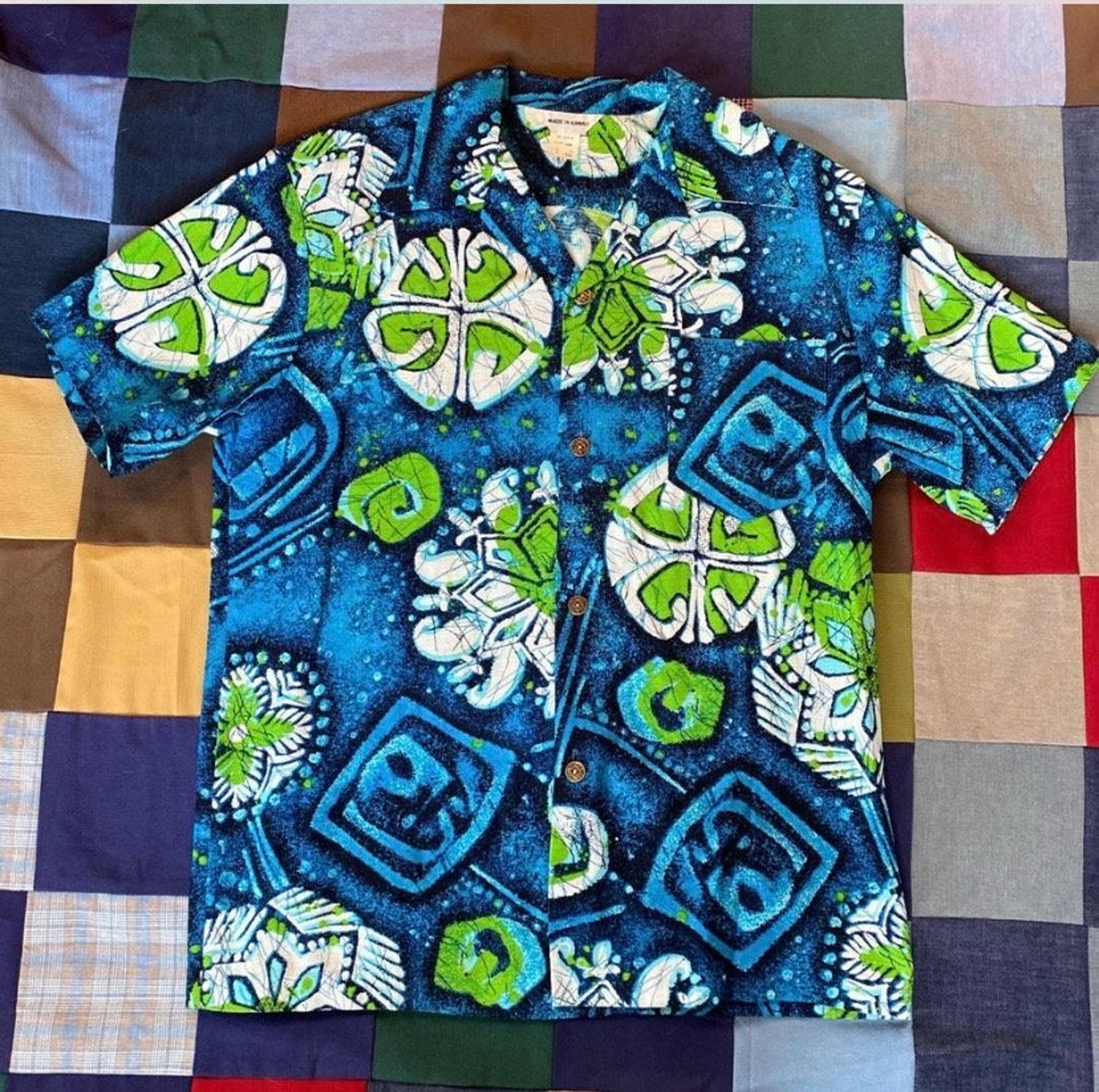Chisholm Tartan Vintage Leaves Hawaiian Shirt