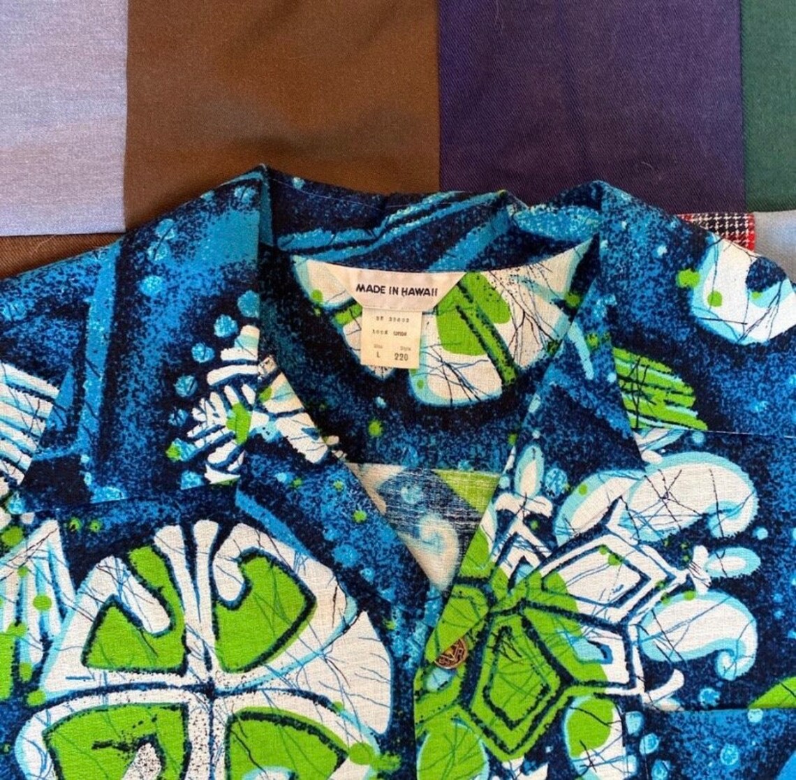 Chisholm Tartan Vintage Leaves Hawaiian Shirt main image 1