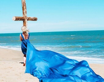 long flowy blue dress