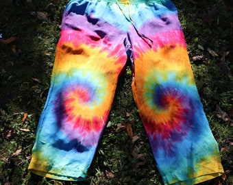 tie dye capri pants