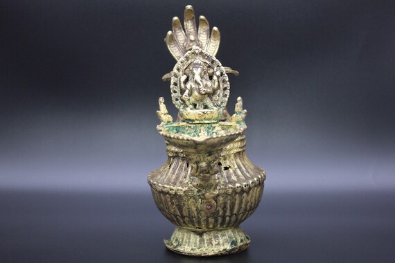 Antique Very Rare Oil Lamp/sukunda-newari Culture Nepal- 16th C - Etsy