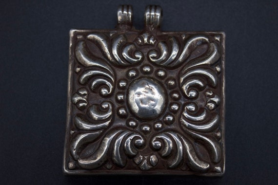 Antique Nepali Silver Pendant -Amulets- Prayer Bo… - image 1