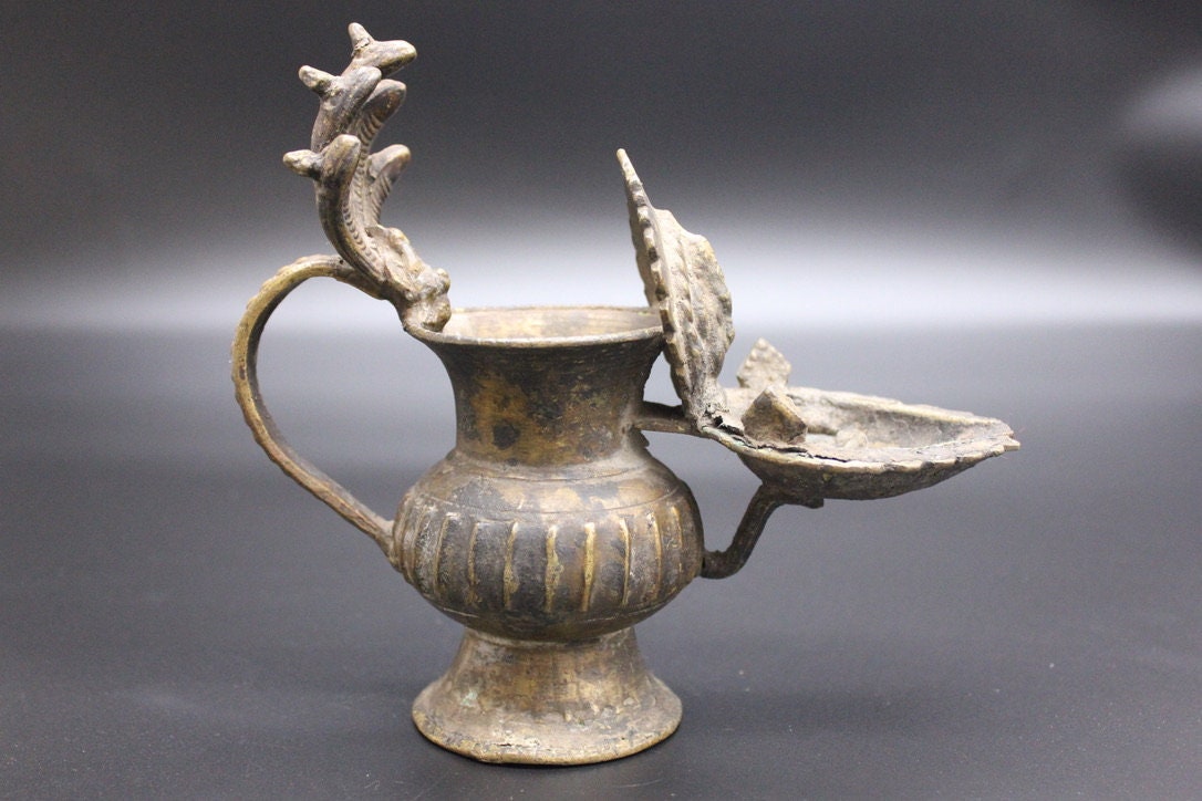 Antique Bronze Ritual Vessel Oil Lamp Pitcher-sukunda-nepal 20th C