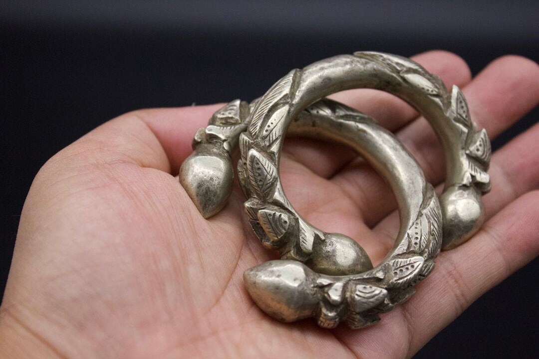 Ethnic Silver Alloy Dragon Bracelet- Bunge Bala- Tribal