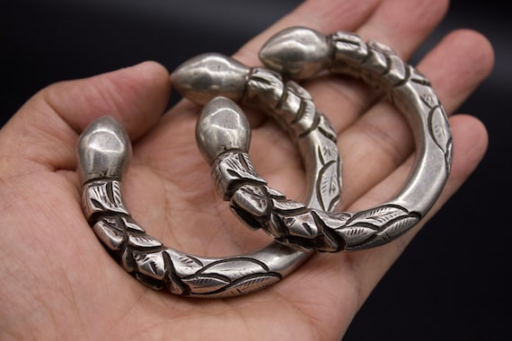 Ethnic Nepali solid Silver Bracelet- Bunge Bala- … - image 1