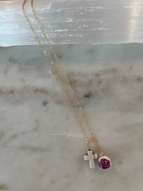 Off white cross necklace Clearance