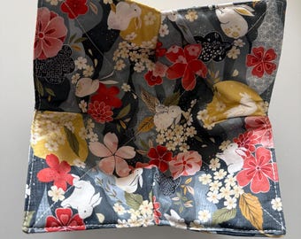 Japanese Rabbit Floral Bowl Cozy