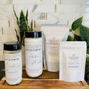 Non-Toxic Carpet & Fabric Freshener Powder: Pet-Safe Home Deodorizer