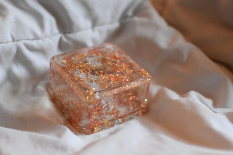 Tri-Flake Trinket Box