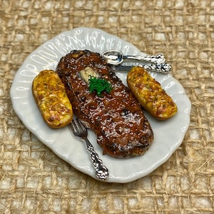 Broiled steak and twice baked potatoes/miniature food/miniatures