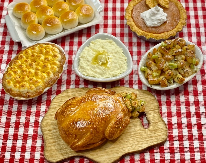 Holiday Classics Turkije, braadpan van zoete aardappel, aardappelpuree en meer: schaal 1:12