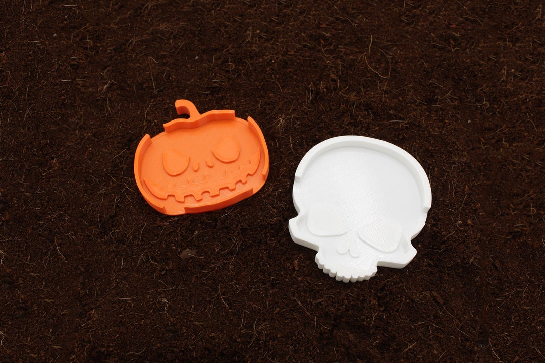 Isopod, Spider, Snail Halloween, Theme Feeder Trays - Etsy