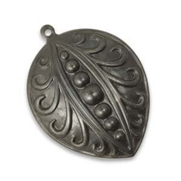 Vintaj Open Pea Pod Pendant in Arte Metal Black