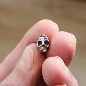 Rose Skull Bead in Antique Copper Plate. Tierracast Pewter.