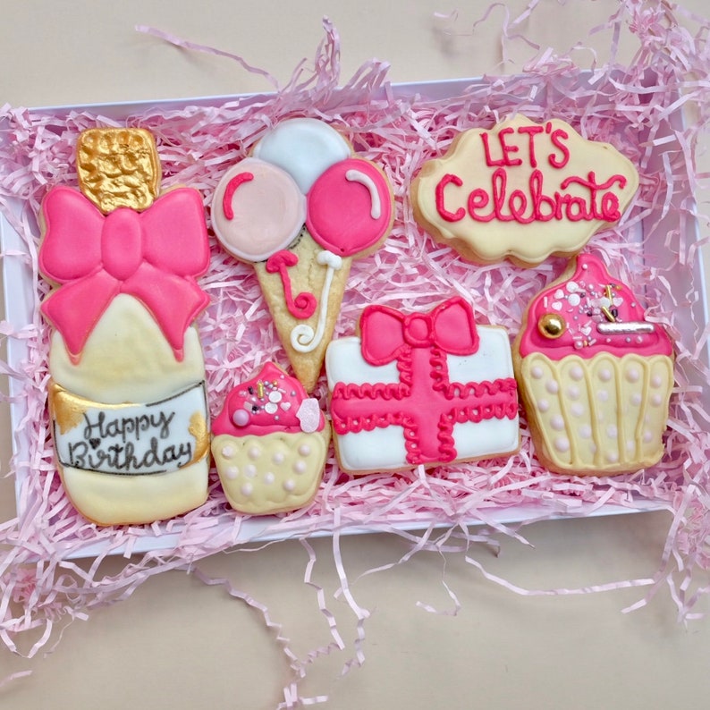 Happy Birthday Cookies / Personalised Biscuits / Lets Etsy