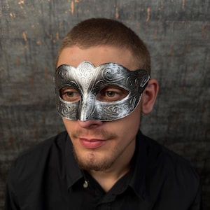 Masquerade mask with patterns, carnival mask silver color
