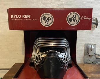 Rubies Disney Star Wars Kylo Ren 2 Piece Helmet / Mask Adult Size - NEW Cosplay