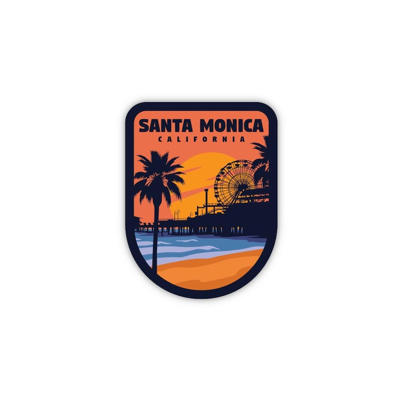 Puede incluir: Una pegatina azul y naranja con el texto "SANTA MONICA CALIFORNIA" y una silueta de una noria, palmeras y un muelle sobre un fondo de puesta de sol.