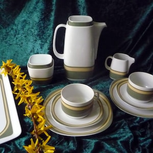 Coffee service from the 1970s with 2 cups, coffee pot, 2 cake plates, serving platter, milk & sugar set - Schirnding Bavaria - Vintage