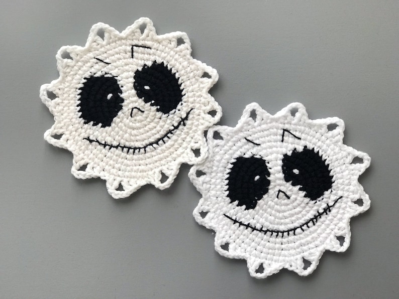 Crochet Skeleton Coaster pattern PDF Eyes coaster Halloween crochet patterns Creepy crochet Halloween table decor image 4