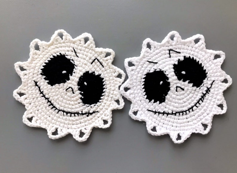 Crochet Skeleton Coaster pattern PDF Eyes coaster Halloween crochet patterns Creepy crochet Halloween table decor image 7