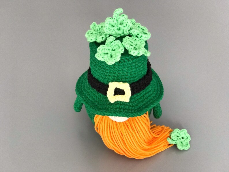 St. Patrick's day Gnome pattern PDF Crochet Leprechaun pattern Leprechaun amigurumi Shamrock ornament pattern image 3