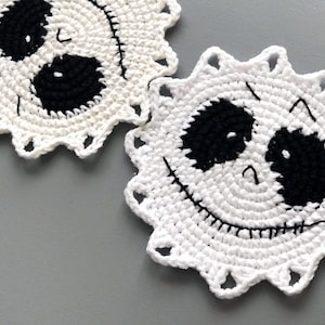 Crochet Skeleton Coaster pattern PDF Eyes coaster Halloween crochet patterns Creepy crochet Halloween table decor image 6