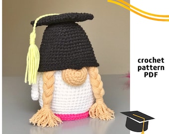 Graduate Gnome girl Pattern PDF Graduation crochet gift Alumnus Gnome girl Graduate 2022 University graduate