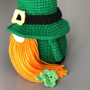 St. Patrick's day Gnome pattern PDF Crochet Leprechaun pattern Leprechaun amigurumi Shamrock ornament pattern image 6