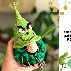 Christmas Green Gnome pattern PDF Crochet Christmas pattern Gnome amigurumi Green goblin Christmas thief patern