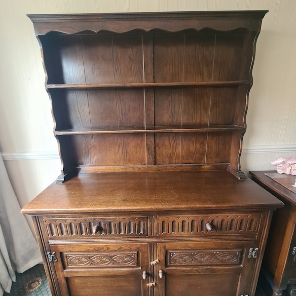 Jaycee oak Welsh Dresser (collection only)