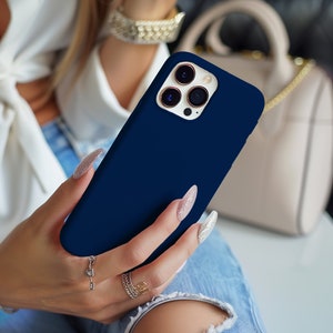 Navy Blue Minimalist Aesthetic Tough Phone Case Samsung Galaxy S25 S24 S23 S22 fe Ultra Google Pixel 7 8 9 xl iPhone 16 15 14 13 12 Pro