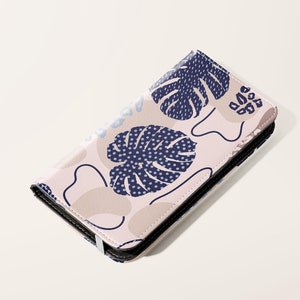 Funda para teléfono tipo billetera con estampado de leopardo en color beige Monstera / Funda para teléfono con tarjetero de piel sintética para iPhone 16, 15, 14, 13 Pro, Samsung Galaxy S25, S24, S23 Plus Ultra
