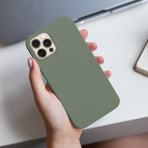 Etui na telefon w kolorze szałwiowej zieleni, matowe, minimalistyczne i estetyczne, na iPhone&#39;a 17 Air 16 16e 15 14 13 Pro Max, Samsunga Galaxy S25 S24 S23 S22 S21 FE Ultra Pixel 10
