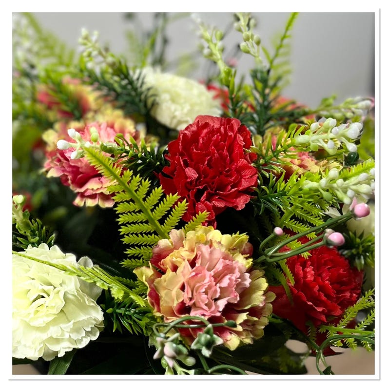 Handmade Artificial Carnation Cemetery Pots, Grave Pots, Memorial